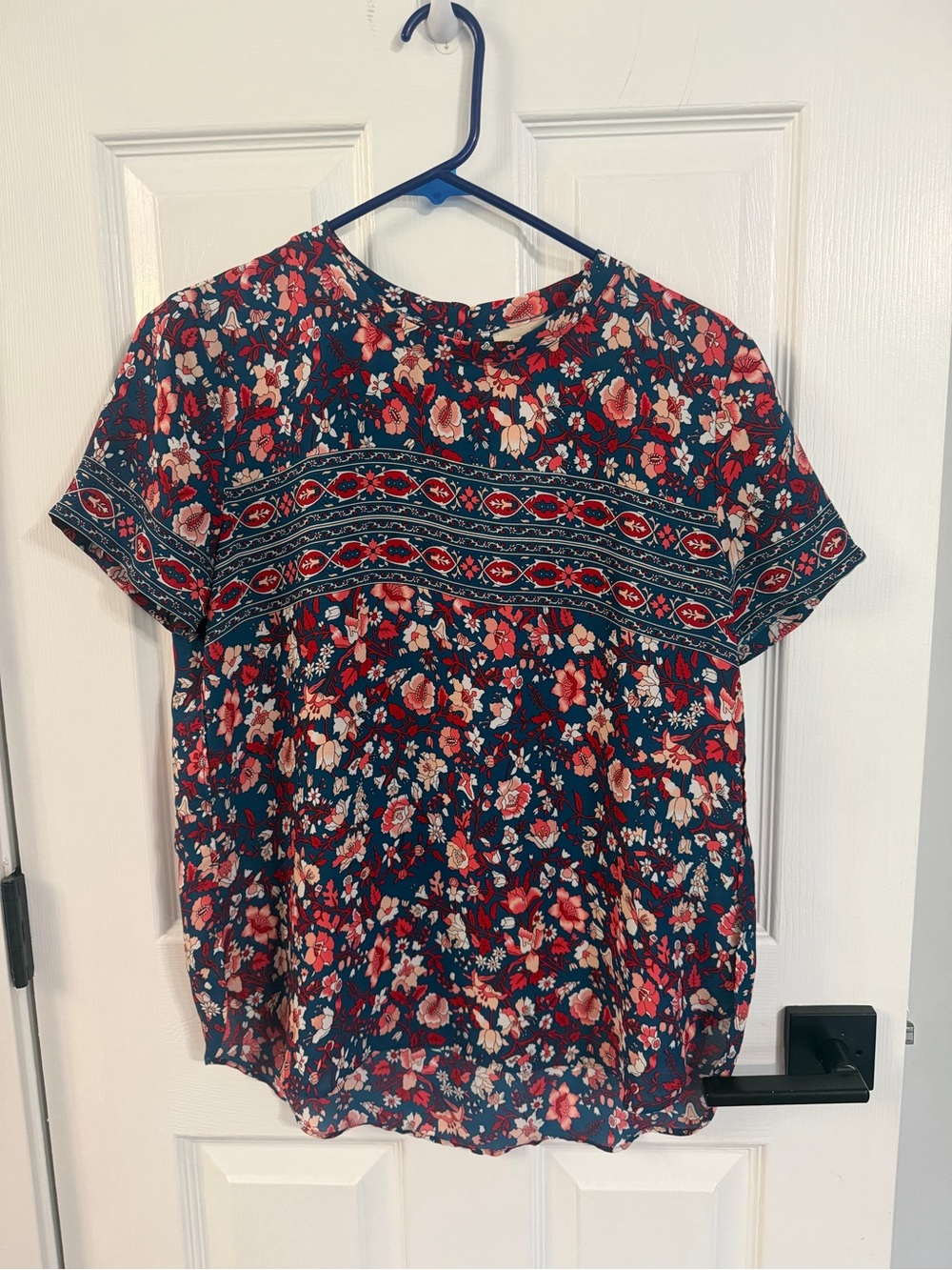 LOFT Navy Floral Short-Sleeve Blouse with Red & Cream Flowers